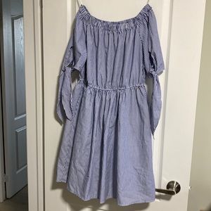 Guess Off The Shoulder Stripped Dress